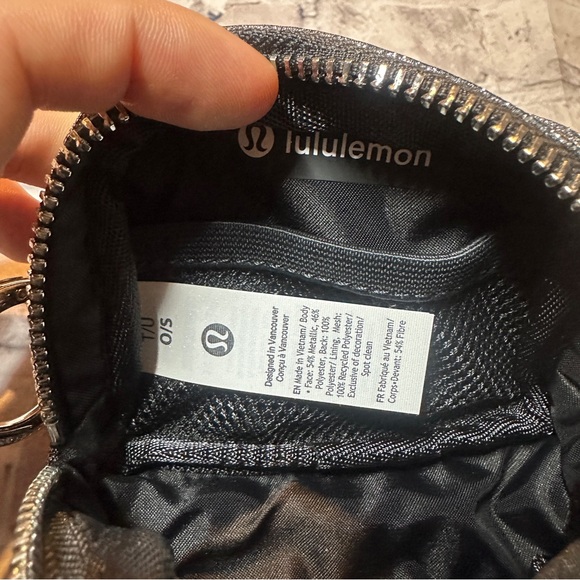 NWT Lululemon Everywhere Belt Bag Nano *Glitter ONE SIZE (DKSV/GGRE/SLVR) - Picture 12 of 16